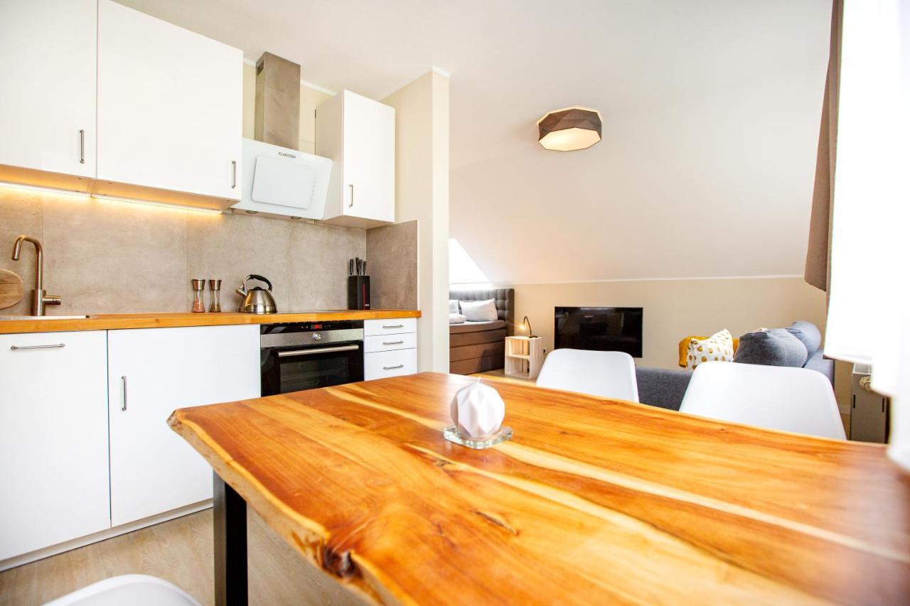 Modernes Studio In Stadtnaehe Wurtzbourg Extérieur photo